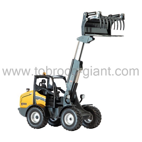 Maßstabsgetreues Modell G5000 TELE (1:32)